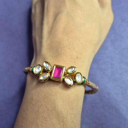 Cuff Style Kundan Bracelet – Antique Gold Polish
