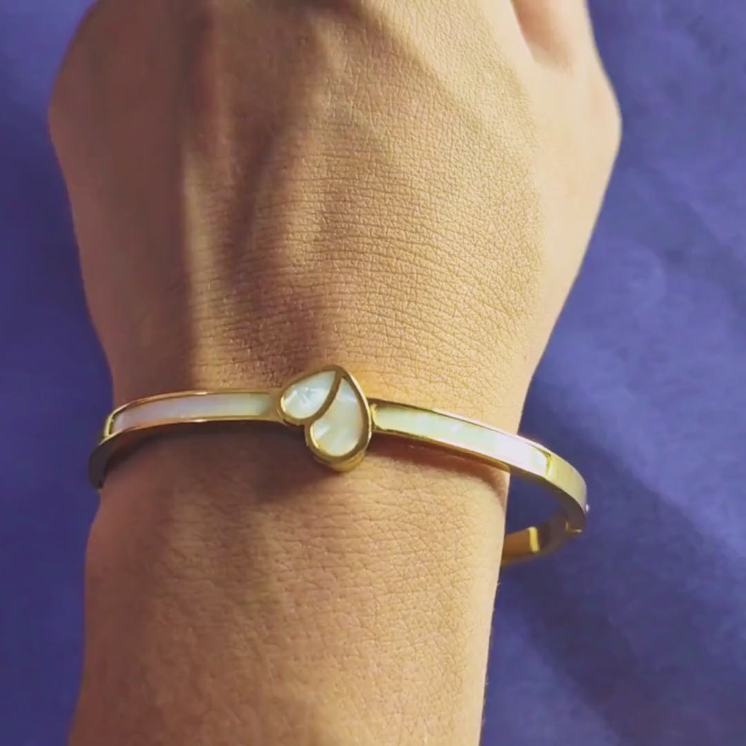 Gold plated bracelet for women product video thumbnail